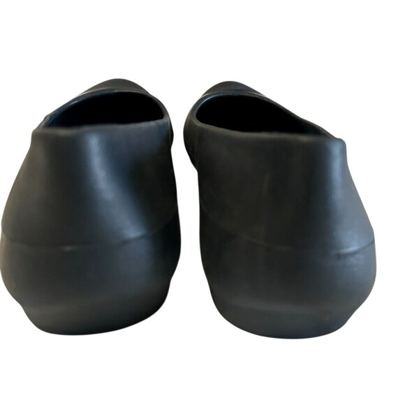 Crocs Gianna Black Ballet Flats Slip On Comfort Cap Toe Womens Size 8 - Picture 7 of 11